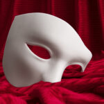 Kontrastmarkering på glas – säkrare miljöer med tydlig visuell vägledning